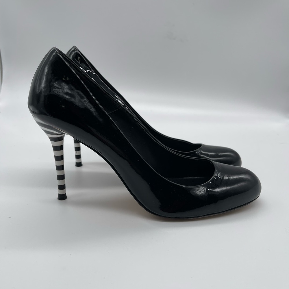 Salvatore Ferragamo Patent Leather/ Stripped Heels - Picture 7 of 8
